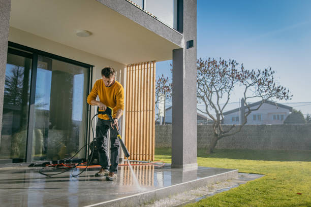 Best Animal Enclosure Cleaning  in Steele Creek, AK